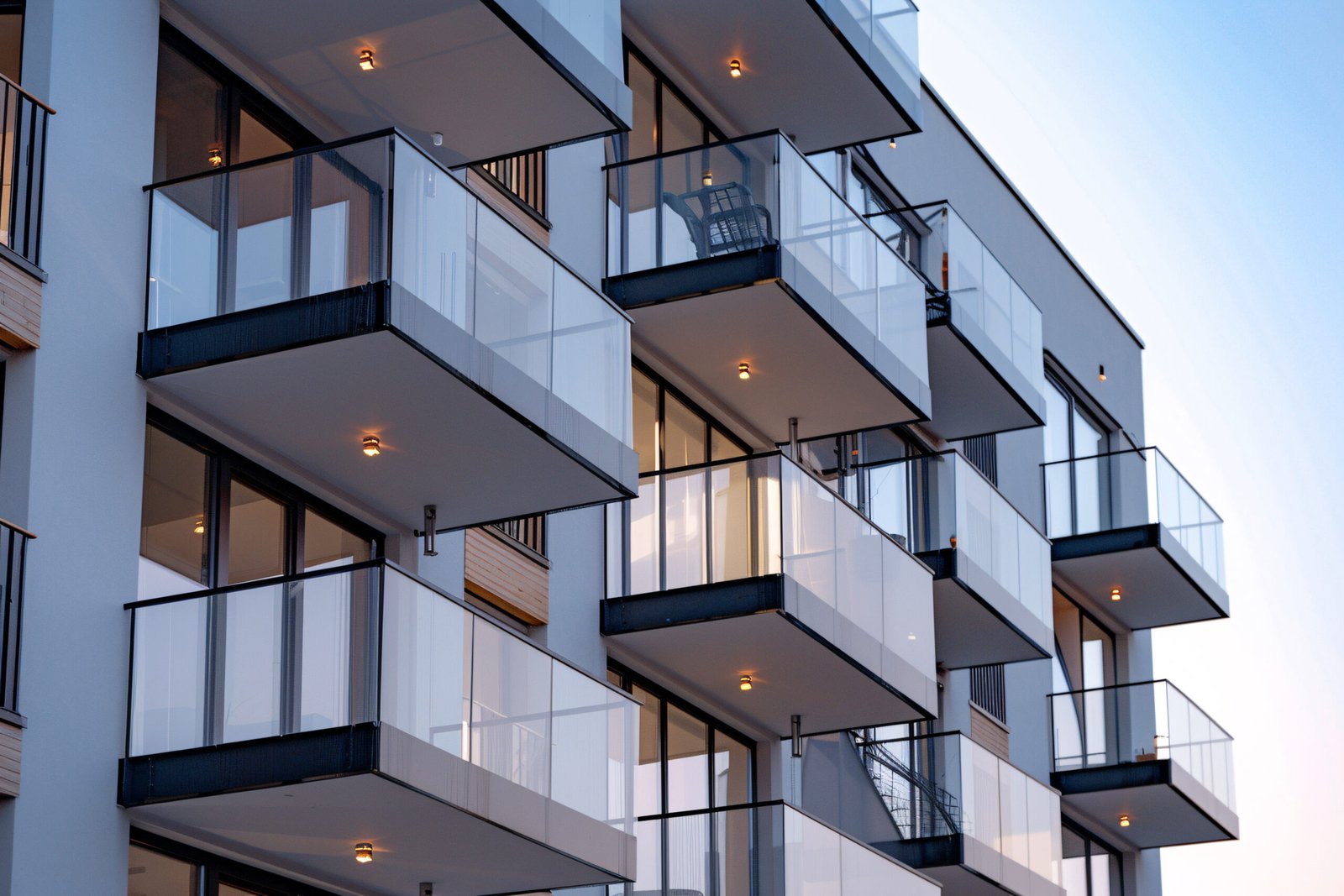 Balkony po wykonaniu kompleksowego remontu